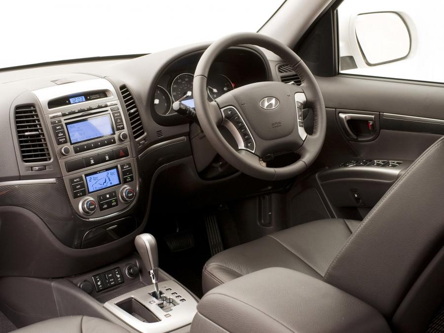  Hyundai Santa Fe 2009 года  (UK) (фото 2 из 20)